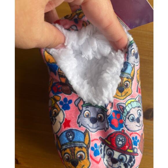 Nickelodeon Paw Patrol Pink Fuzzy Baba slipper Socks NEW Size 3T 4T - Picture 3 of 8